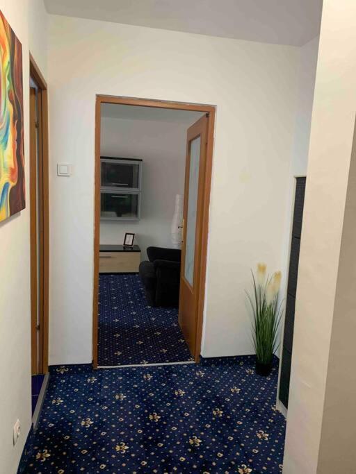 Cozy & Warm Studio Bukarest Exterior foto